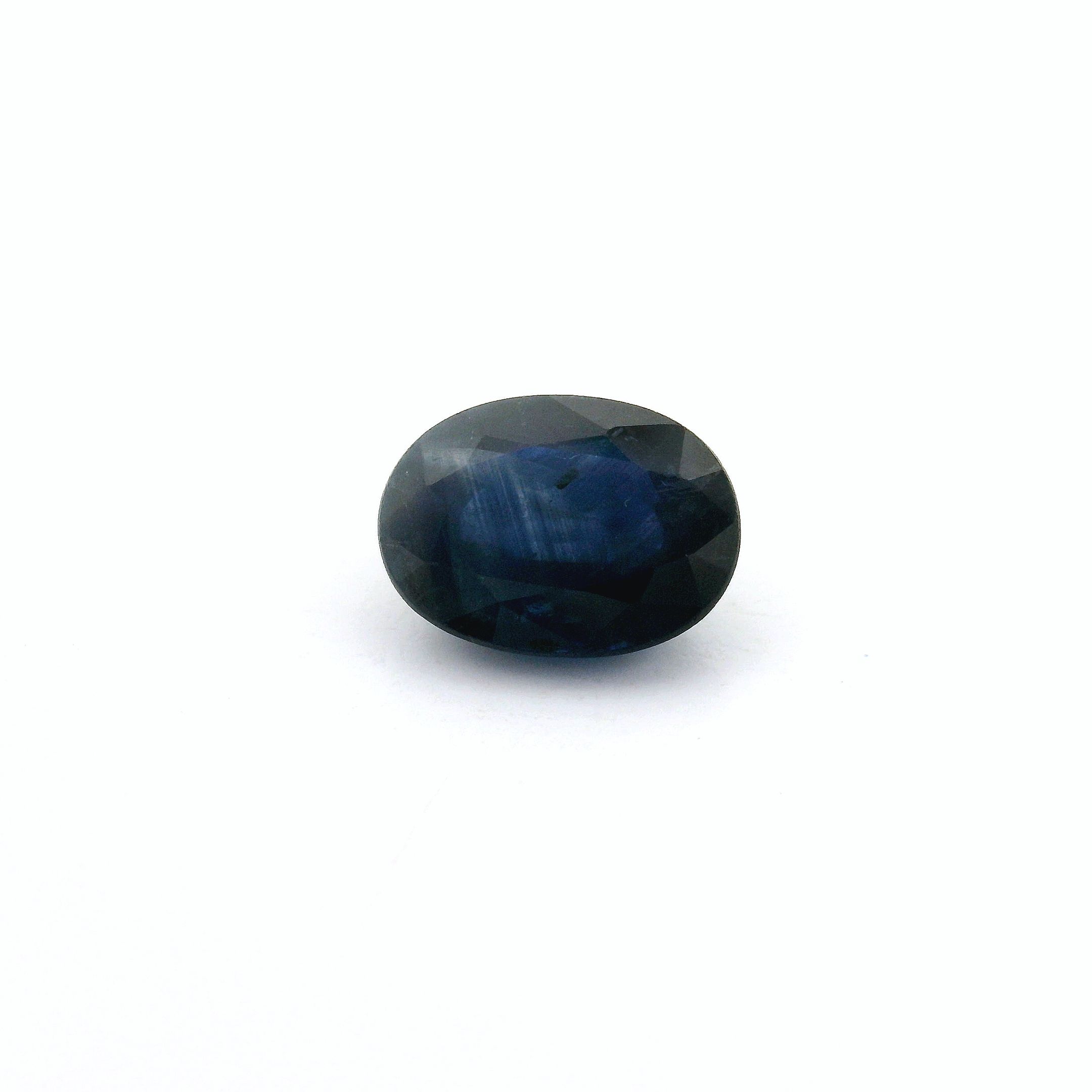 1.67 ct Oval Sapphire