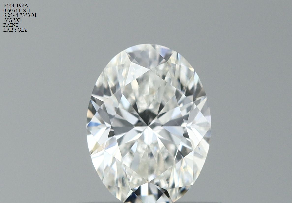 Prírodný diamant oval, SI1,...