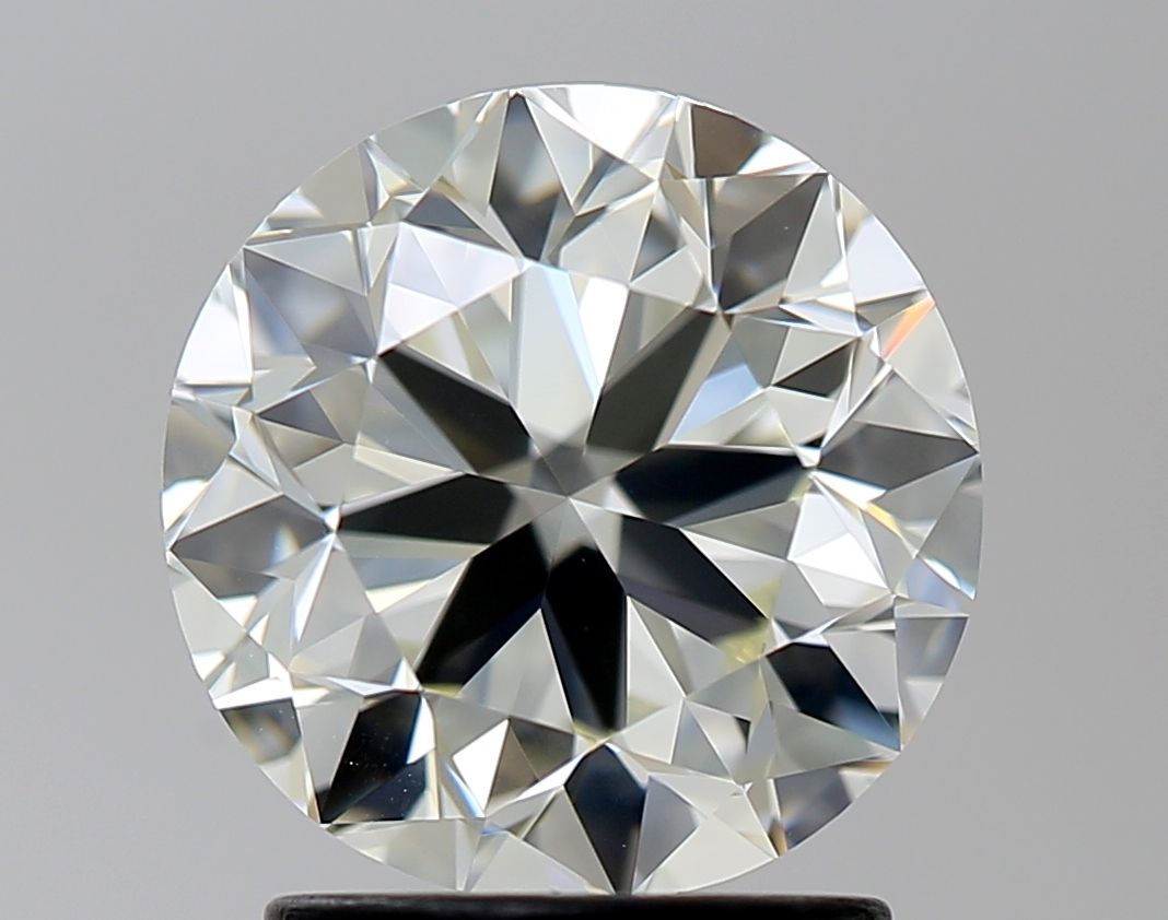 Prírodný diamant okrúhly...