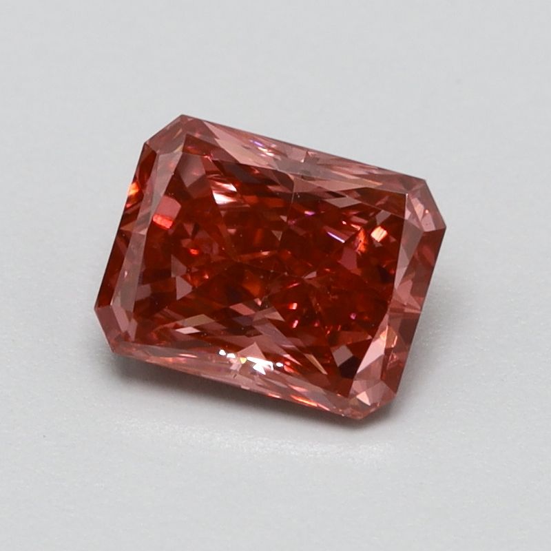 0.38 CT Fancy Vivid Reddish Pink RADIANT