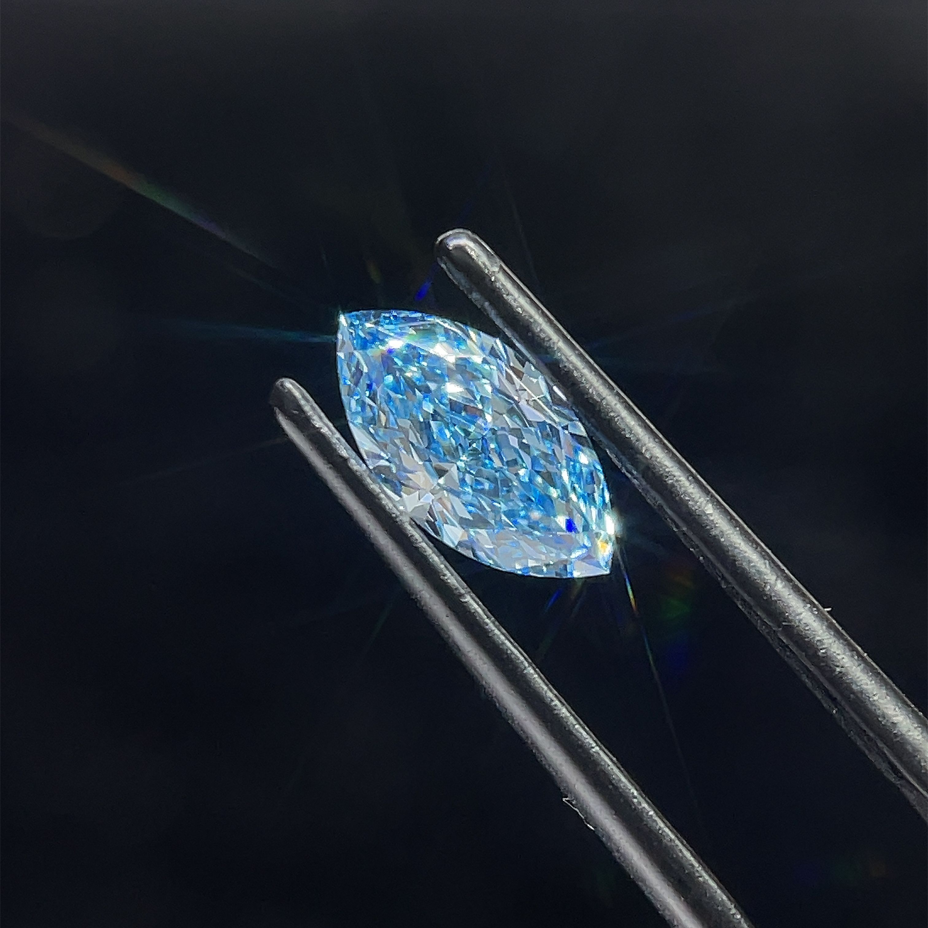 1.0 CT Fancy Vivid Blue MARQUISE