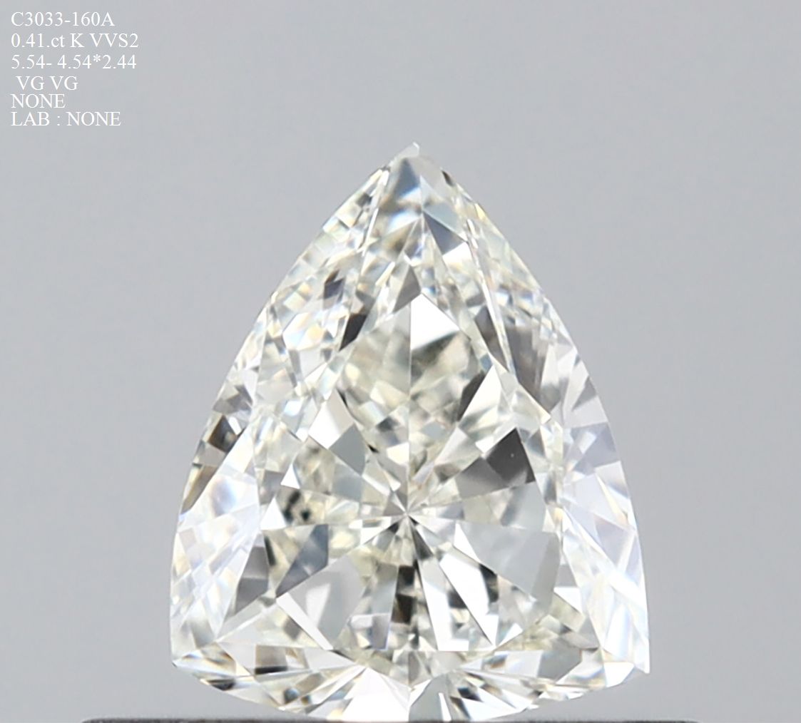 Prírodný diamant triangel,...