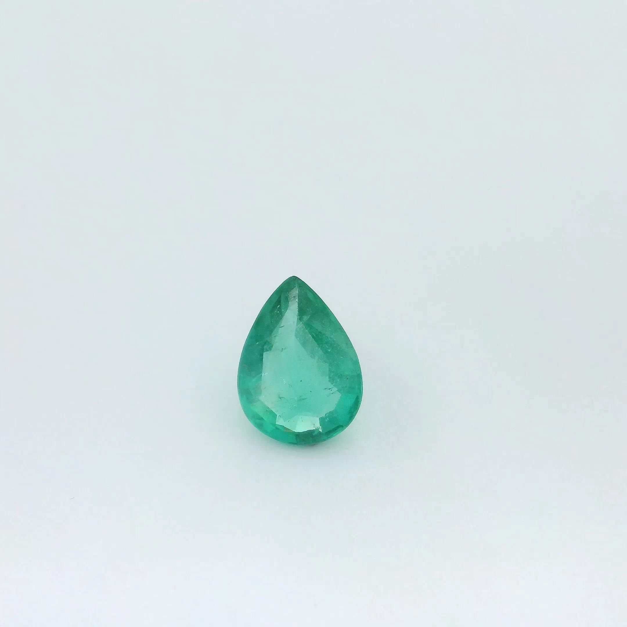 2.34 ct Emerald