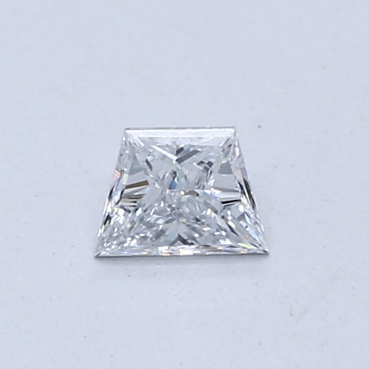 0.3 CT Light Blue TRAPEZOID