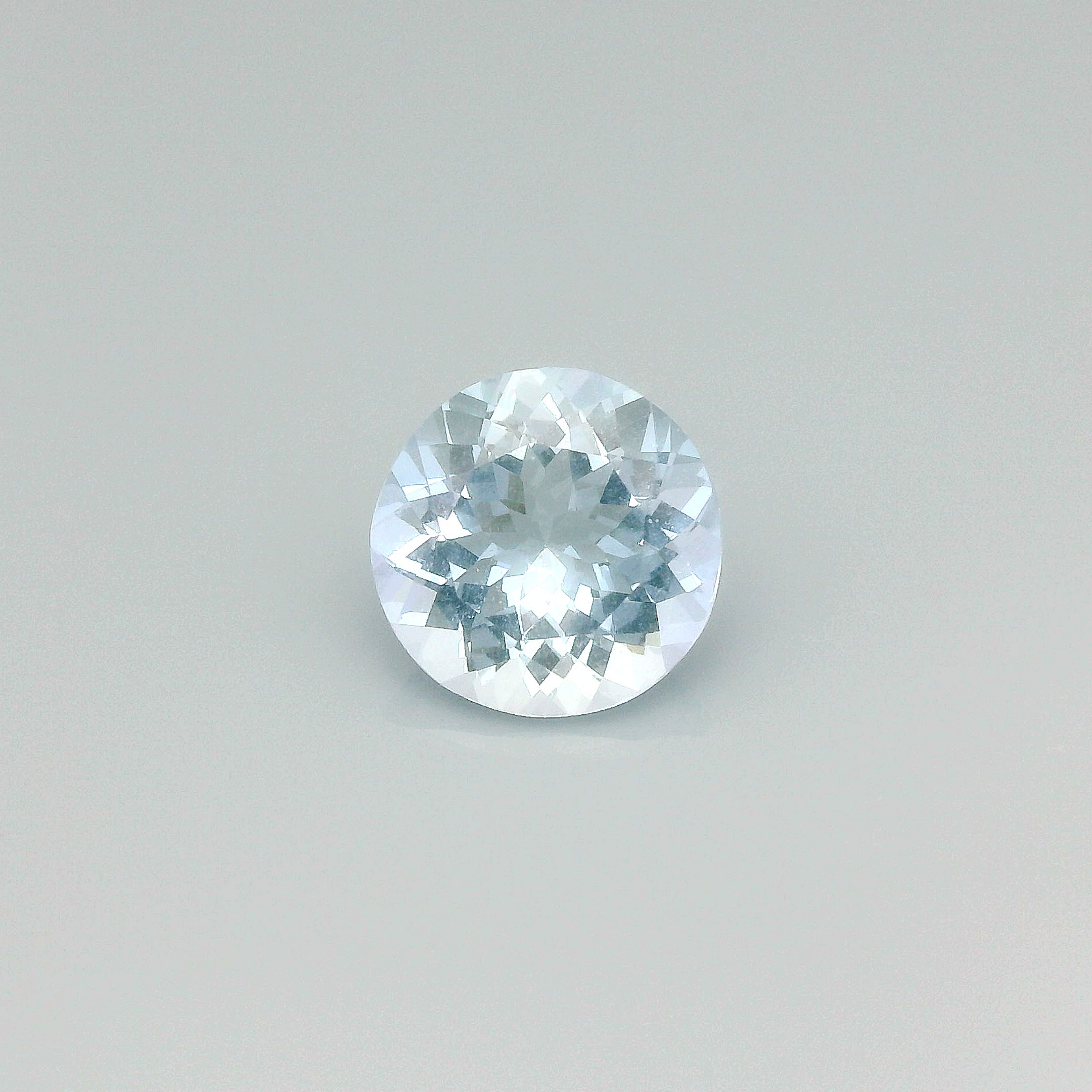 2.71 ct Round Aquamarine
