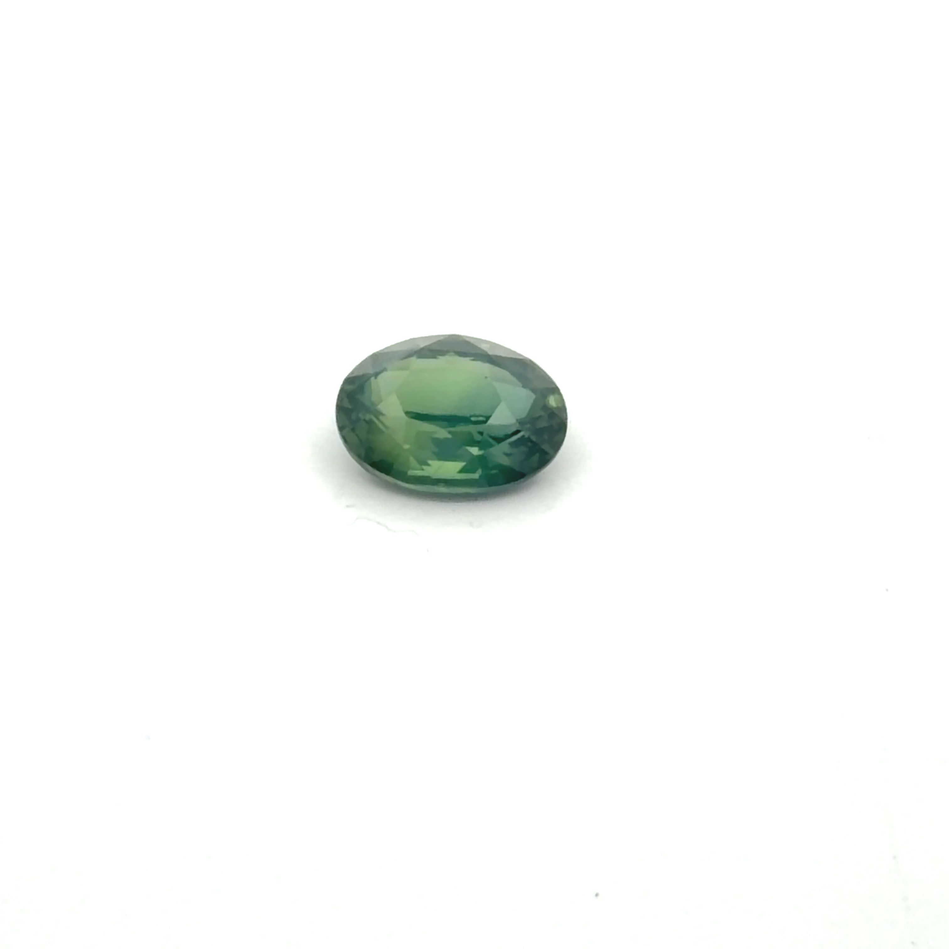 Szafir 1,52 ct, zielony, szlif owalny