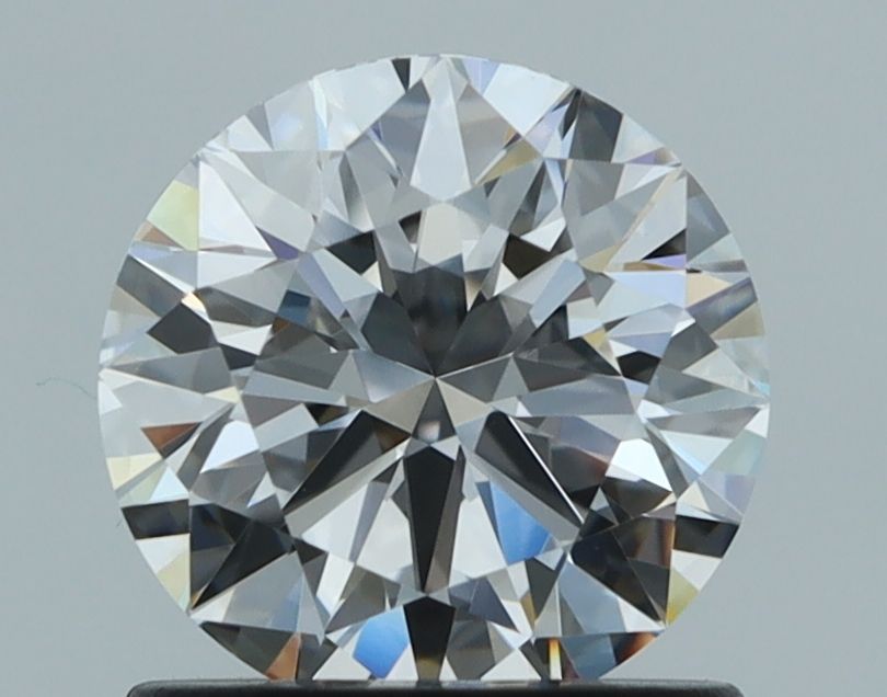 Prírodný diamant okrúhly...