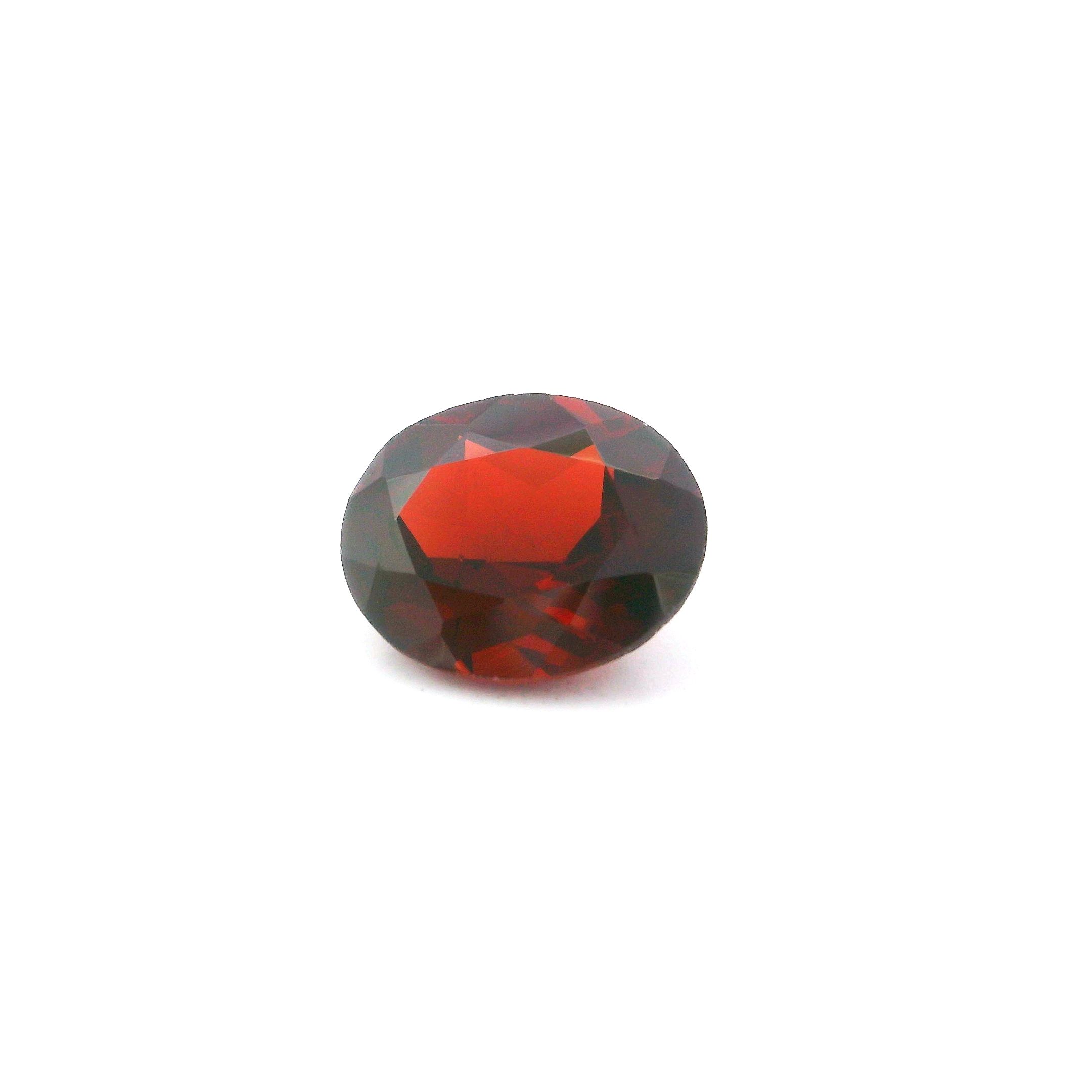 Granat 3,93 ct, czerwony, szlif owalny