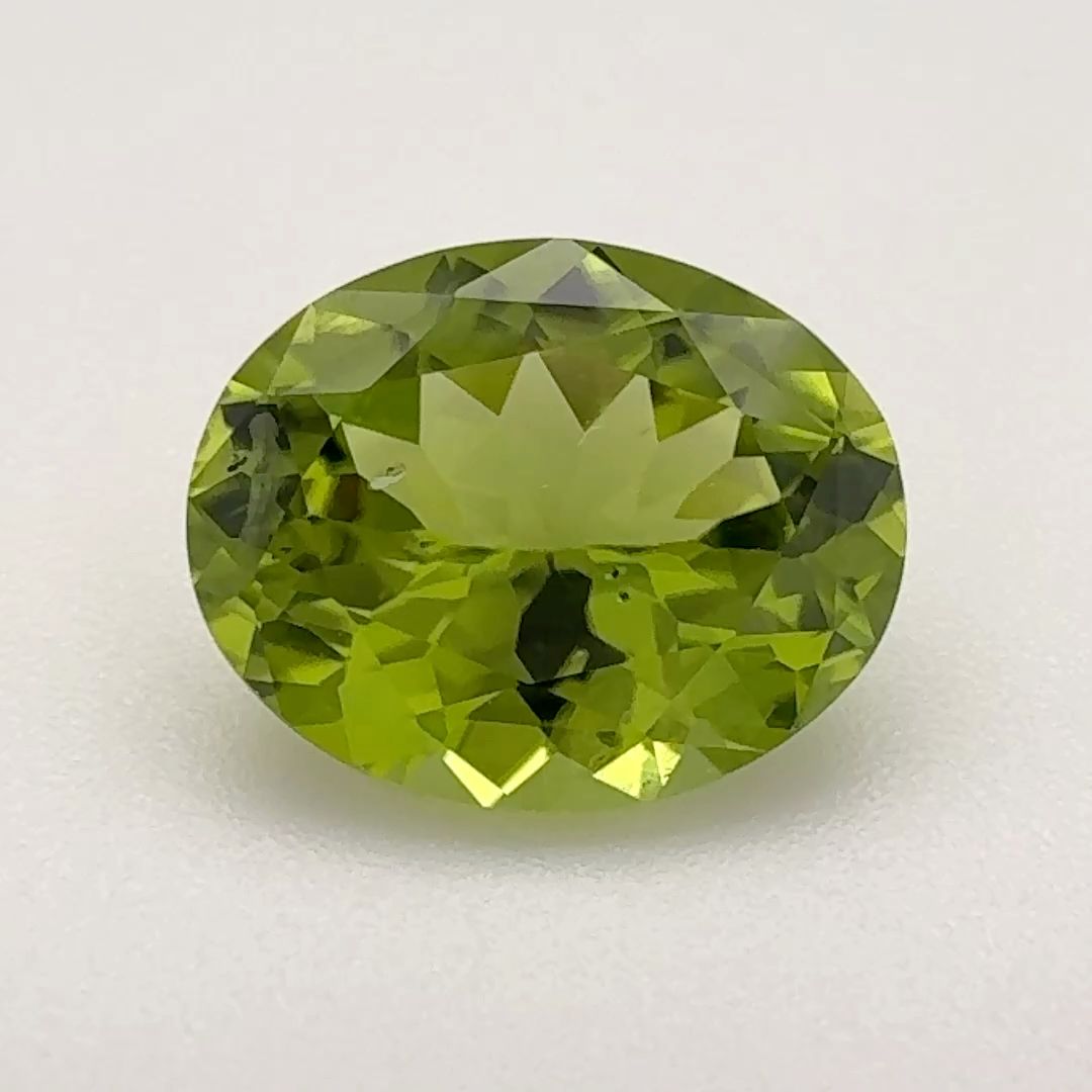 3.19 ct Peridot
