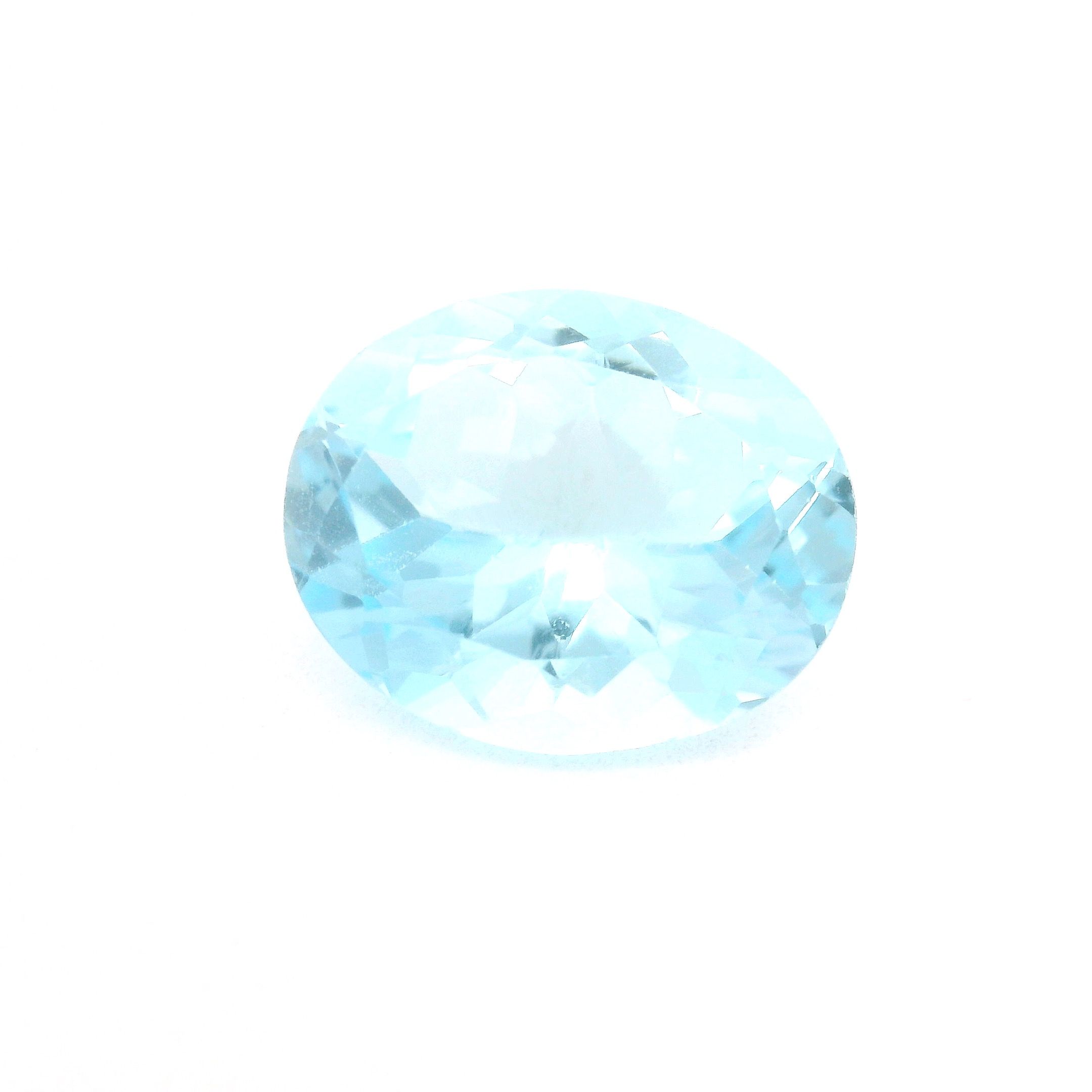 Topaz 5,41 ct, niebieski, szlif owalny