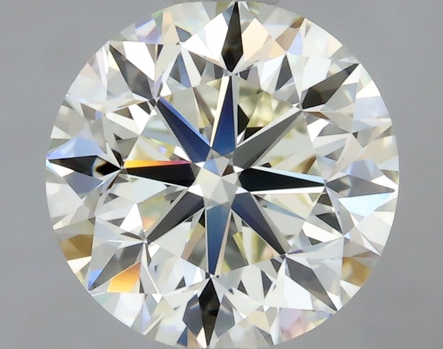 Prírodný diamant okrúhly...