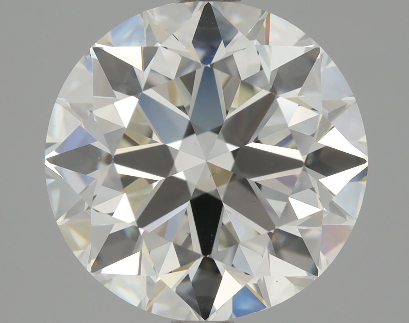 Prírodný diamant okrúhly...