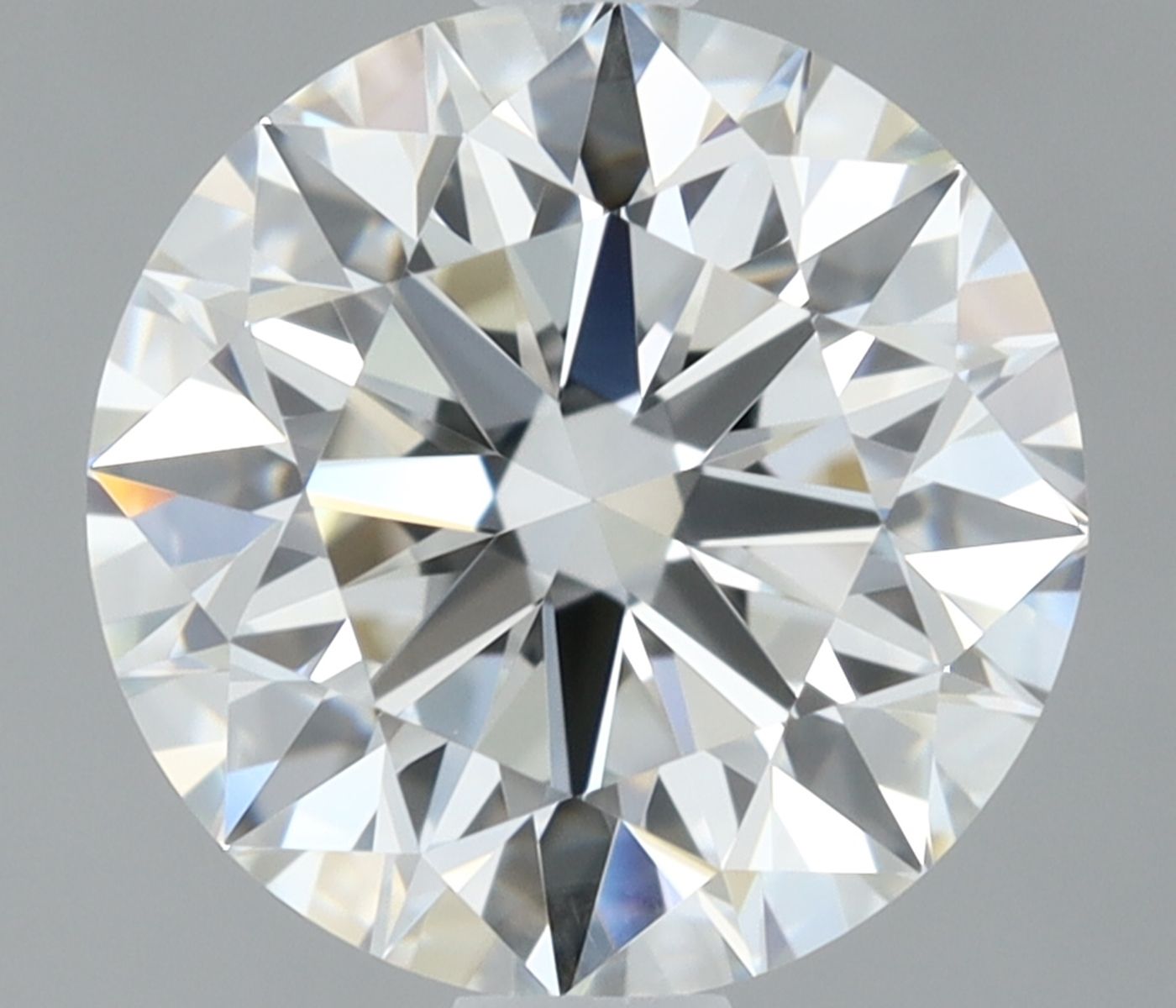 Prírodný diamant okrúhly...