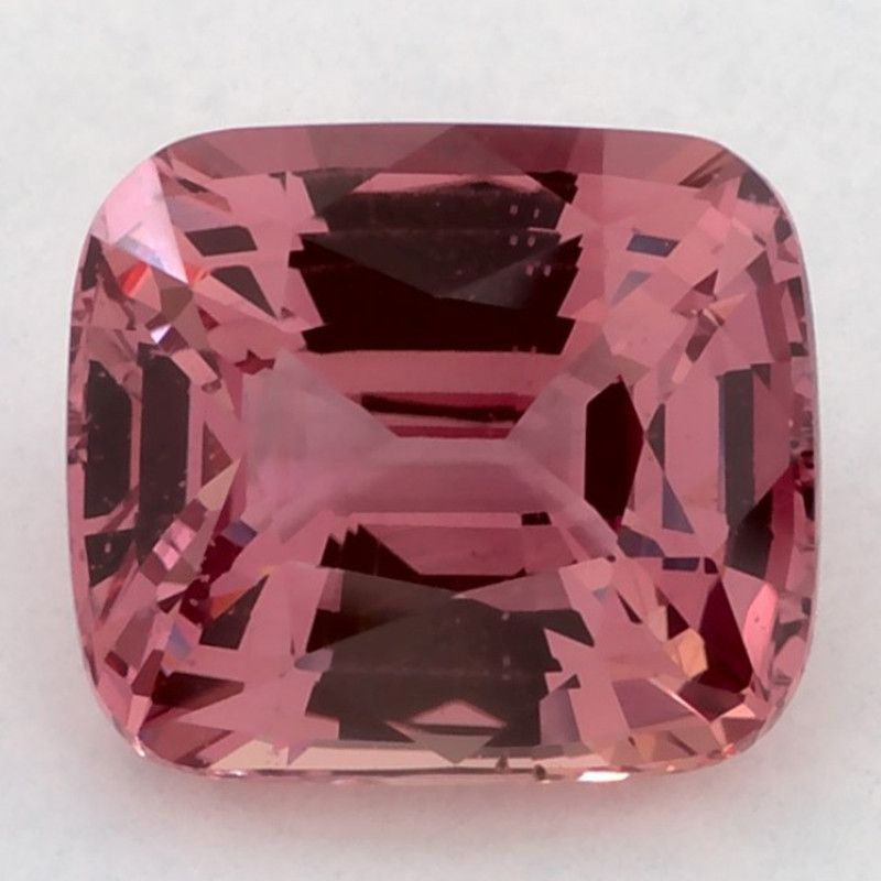 Szafir 2,65 ct, różowy, szlif cushion