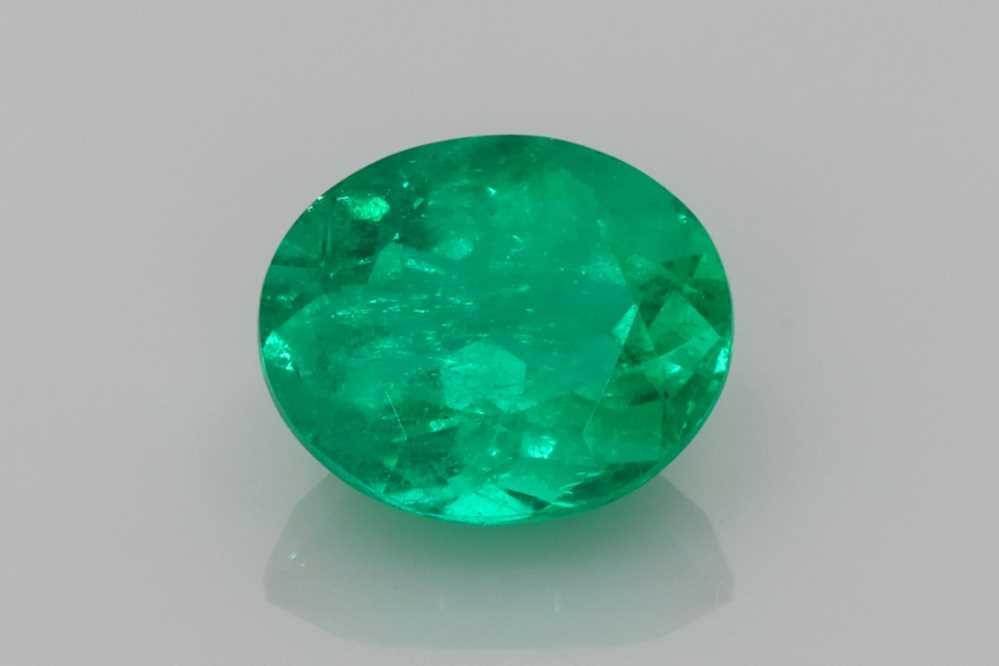 1.08 ct Oval emerald