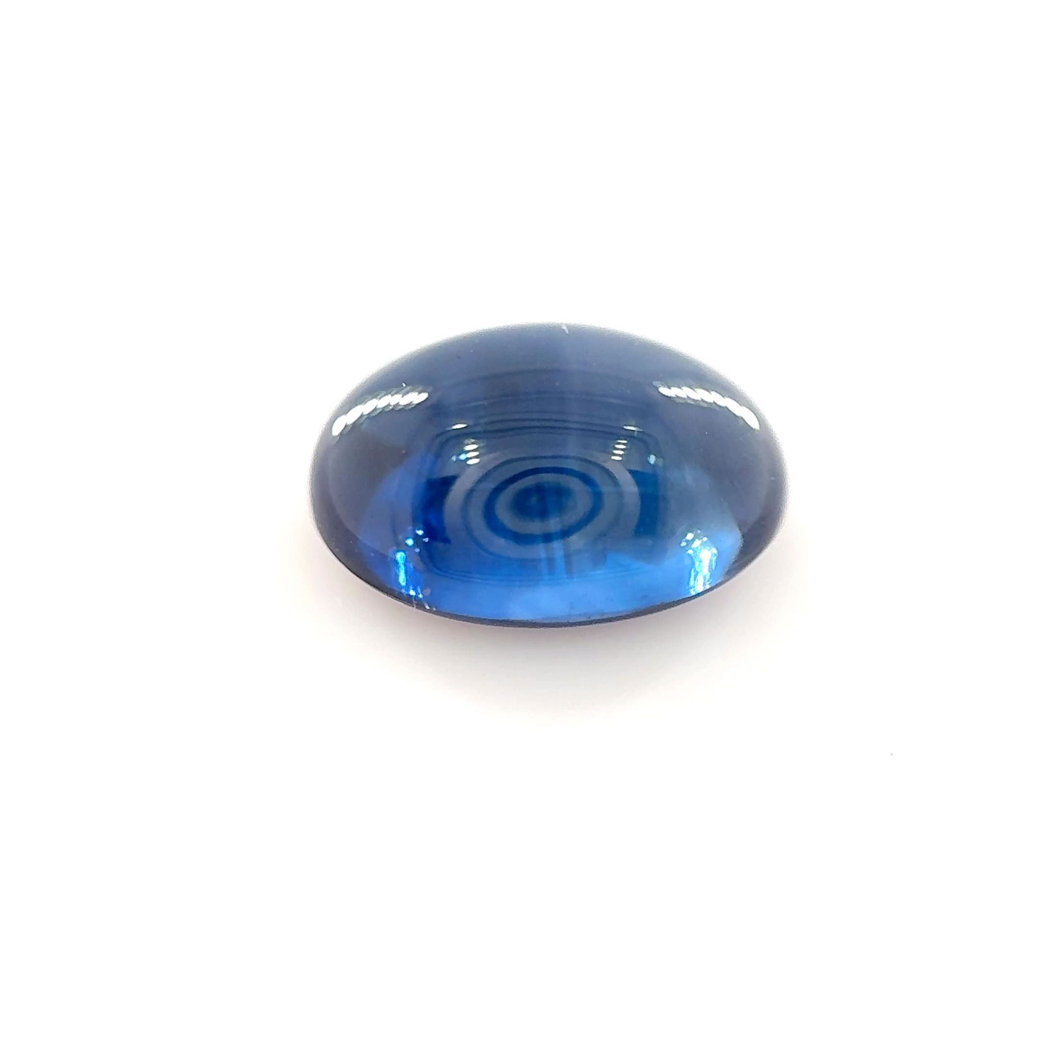 Szafir 2,60 ct, niebieski, kaboszon