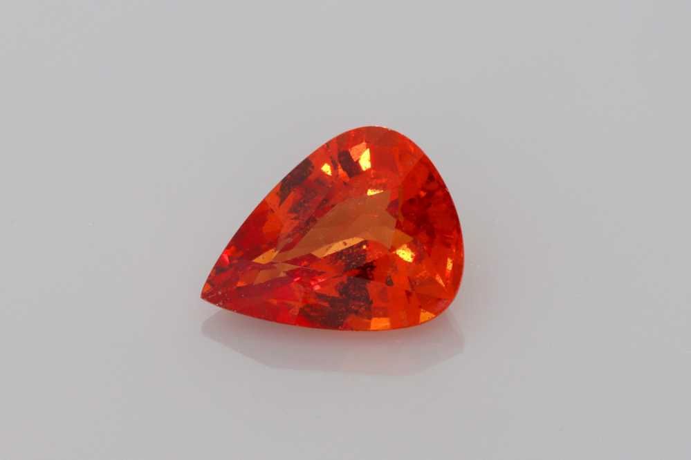 Szafir 2,19 ct, pomarańczowy, szlif gruszka