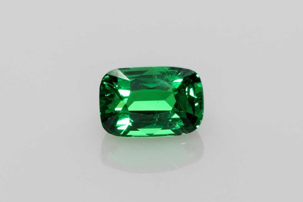 GARNET FACETED 1.73ct GREEN Vivid GREEN SI TANZANIA NONE
