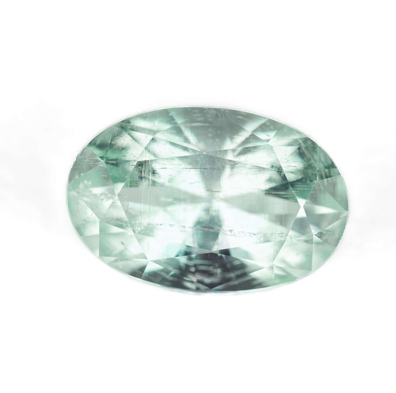 Szmaragd 1,27 ct, zielony, szlif owalny