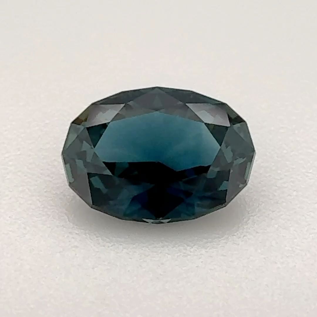 0.94 ct Sapphire