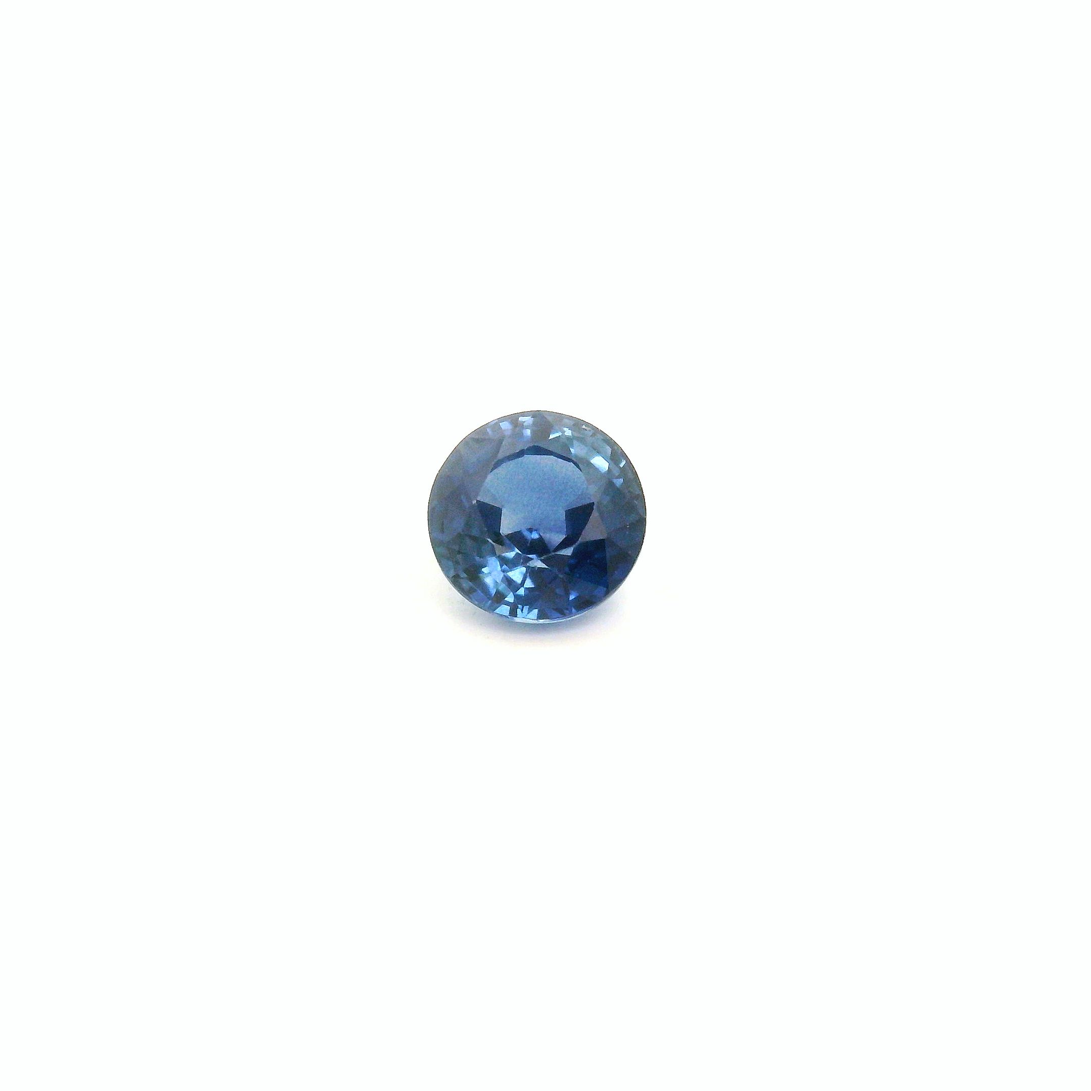 0.71 ct Round sapphire