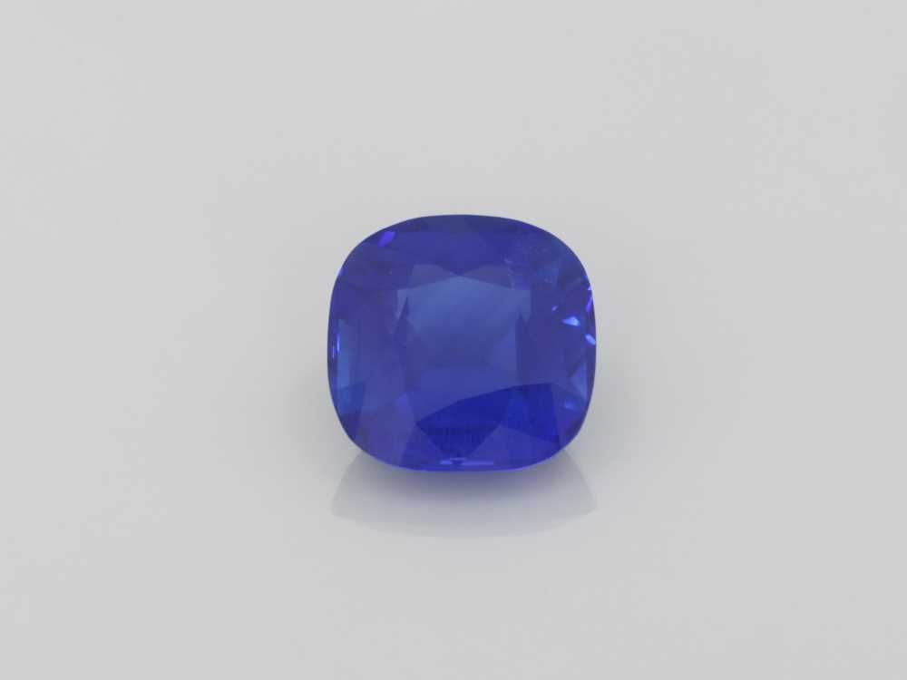 3.29 ct Cushion Sapphire