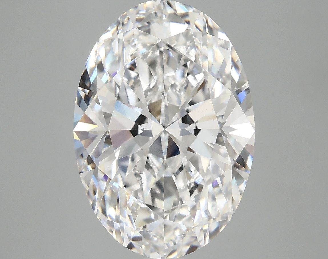 Diamant Ovale 4.76 ct - Couleur E - Pureté VS2