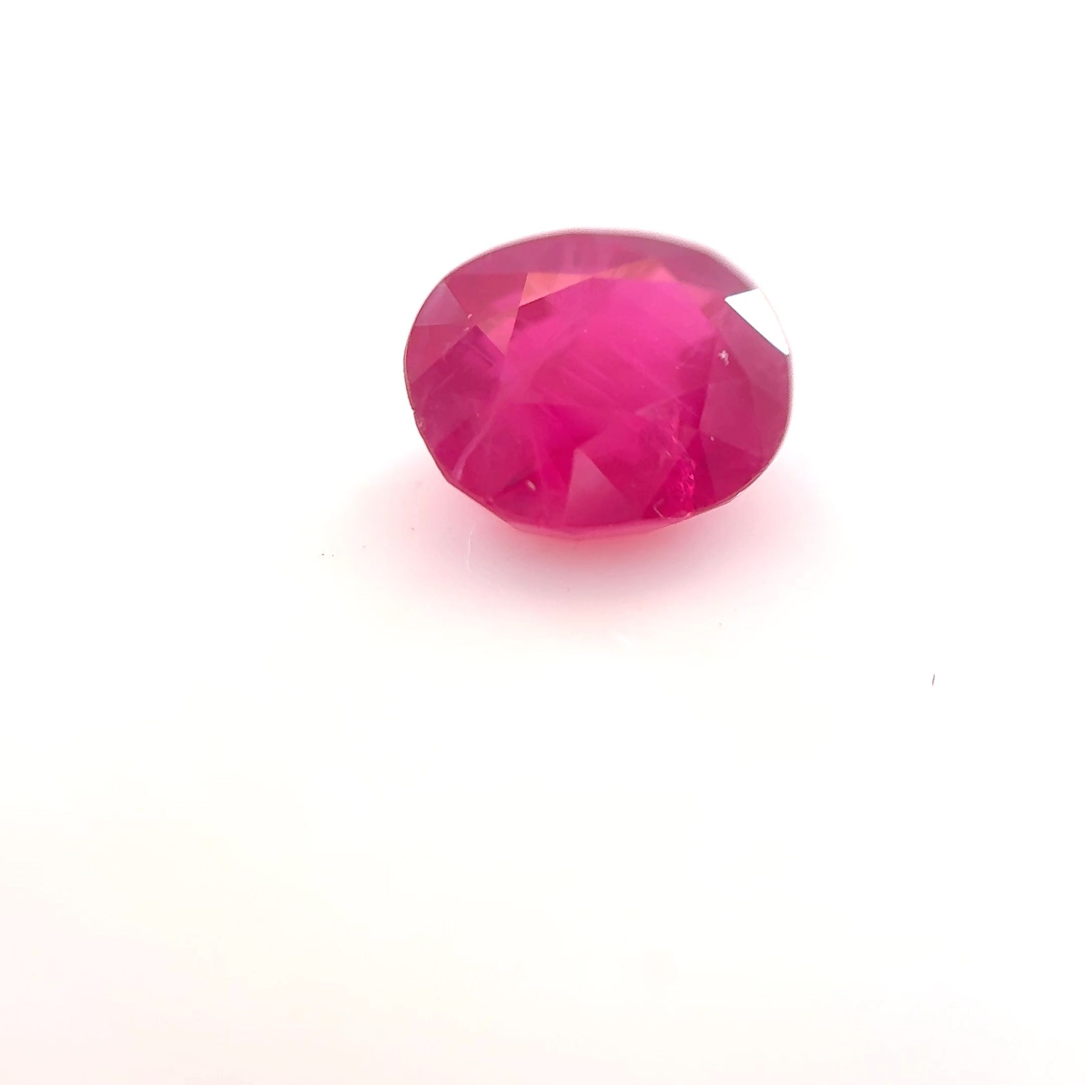 Rubin 1,35 ct, czerwony, szlif cushion