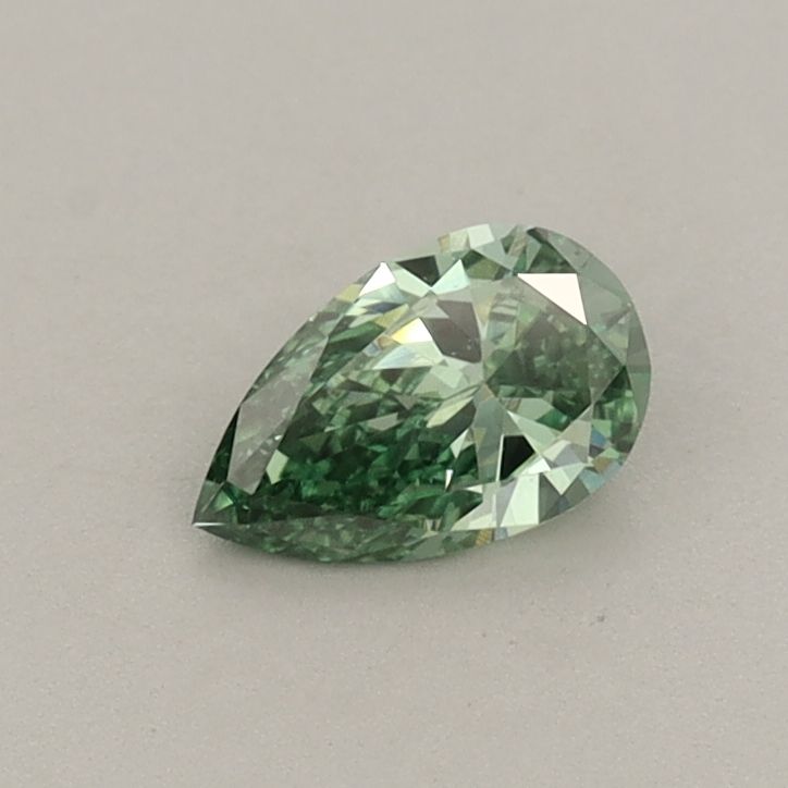 0.34 CT Fancy Vivid Green PEAR