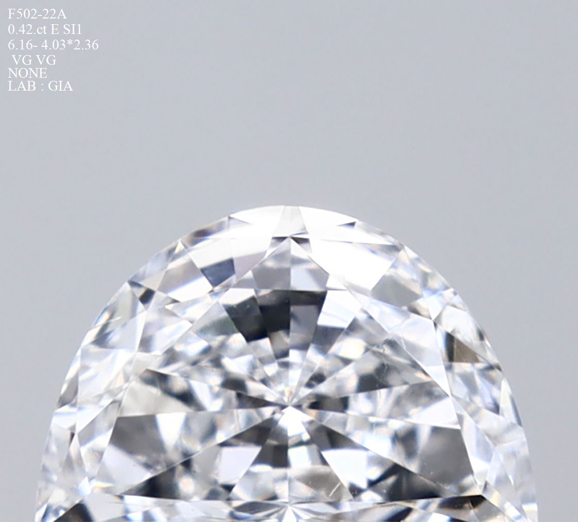 Prírodný diamant half moon,...