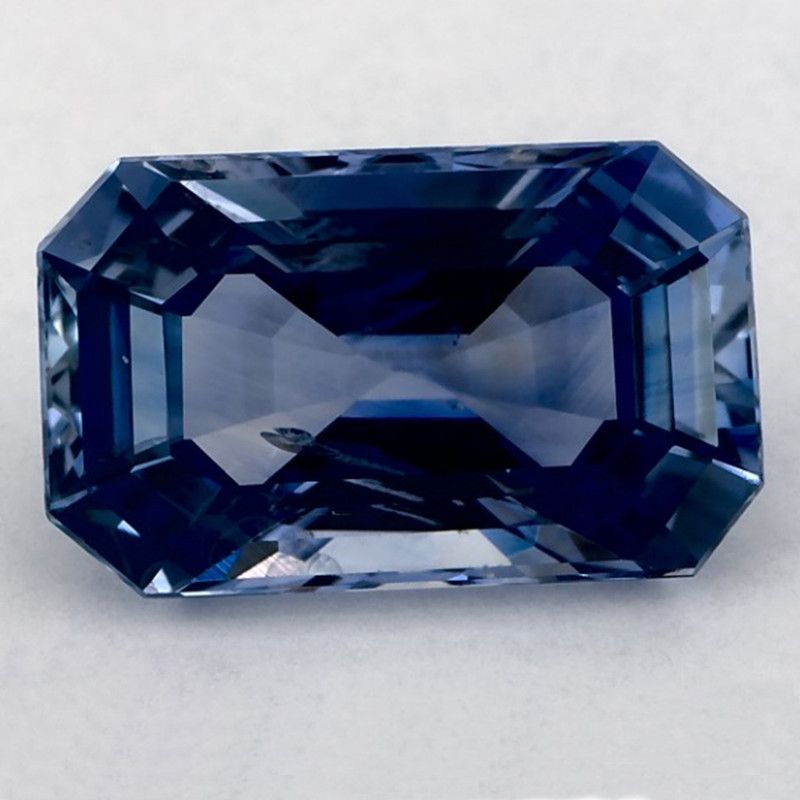 3.88 ct Sapphire