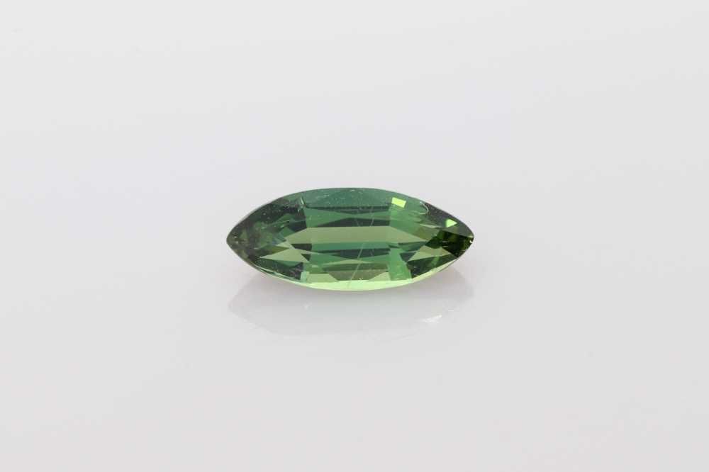SAPPHIRE FACETED 1.62ct GREEN Vivid GREEN SI MADAGASCAR HEATED