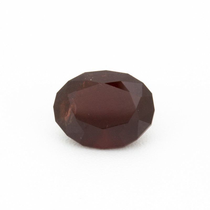 Granat 2,46 ct, czerwony, szlif owalny