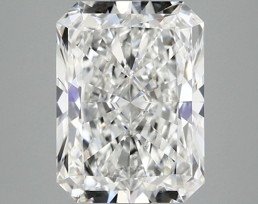 3.37 ct. radiant Lab Grown Diamond front image
