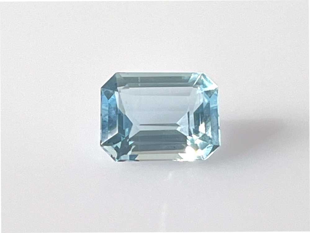 AQUAMARINE FACETED 2.66ct BLUE BLUE SI MOZAMBIQUE NONE