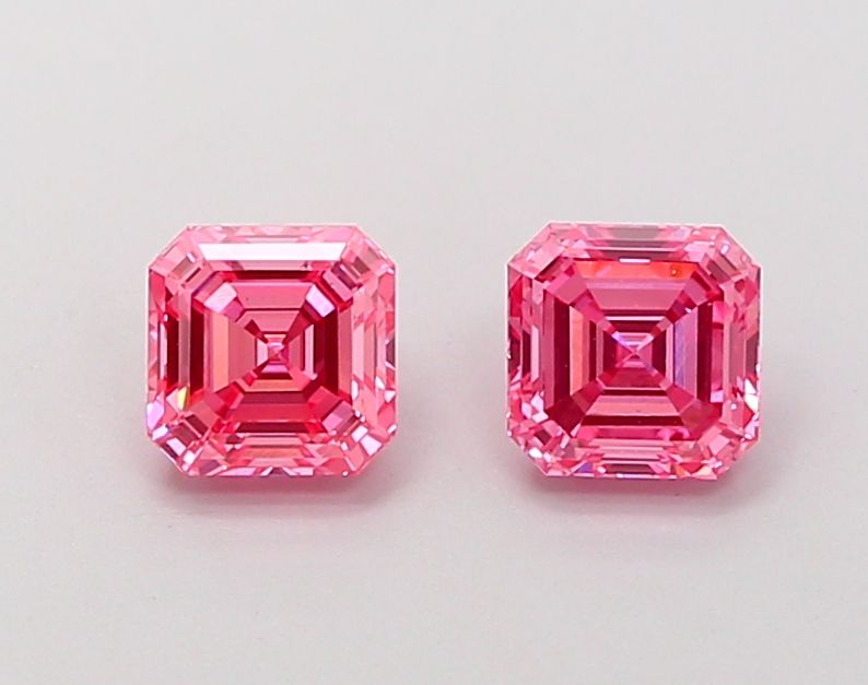 0.5 CT Fancy Vivid Pink EMERALD