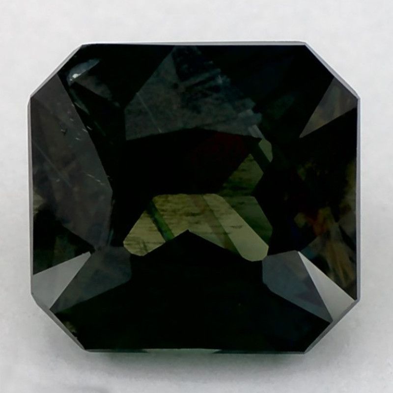 2.61 ct Sapphire