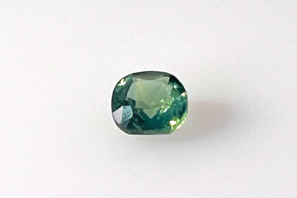 Szafir 1,12 ct, zielony, szlif cushion