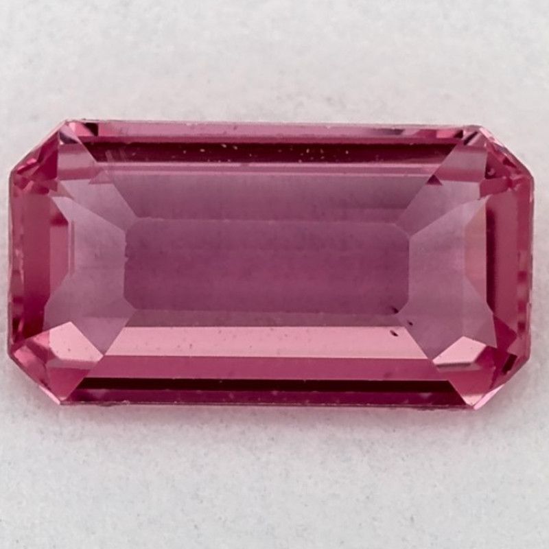 Szafir 1,78 ct, różowy, szlif ośmiokątny