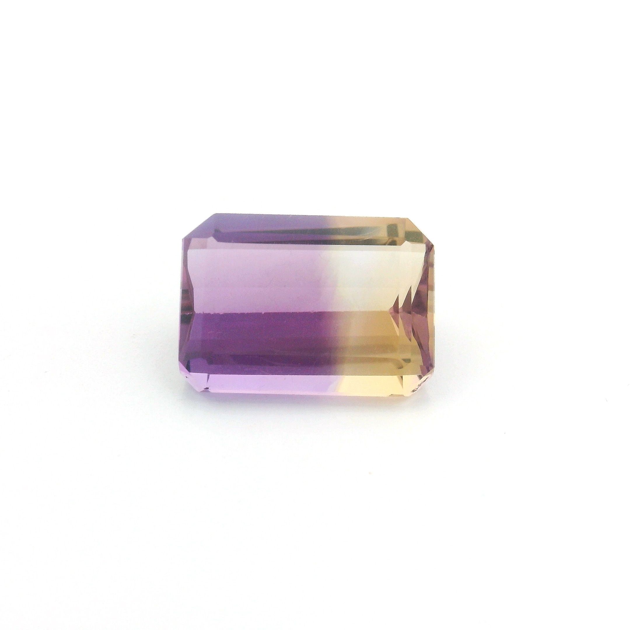 Ametryn 6,99 ct, dwubarwny, szlif ośmiokątny