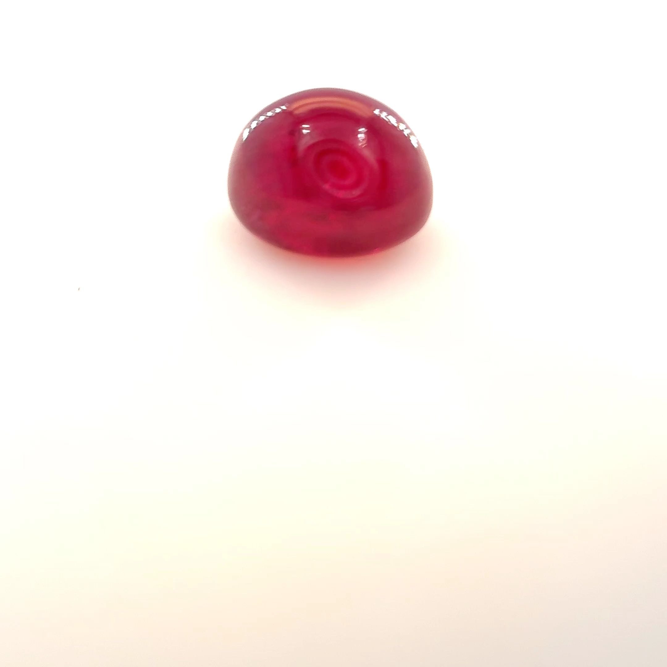 Rubin 1,61 ct, czerwony, kaboszon