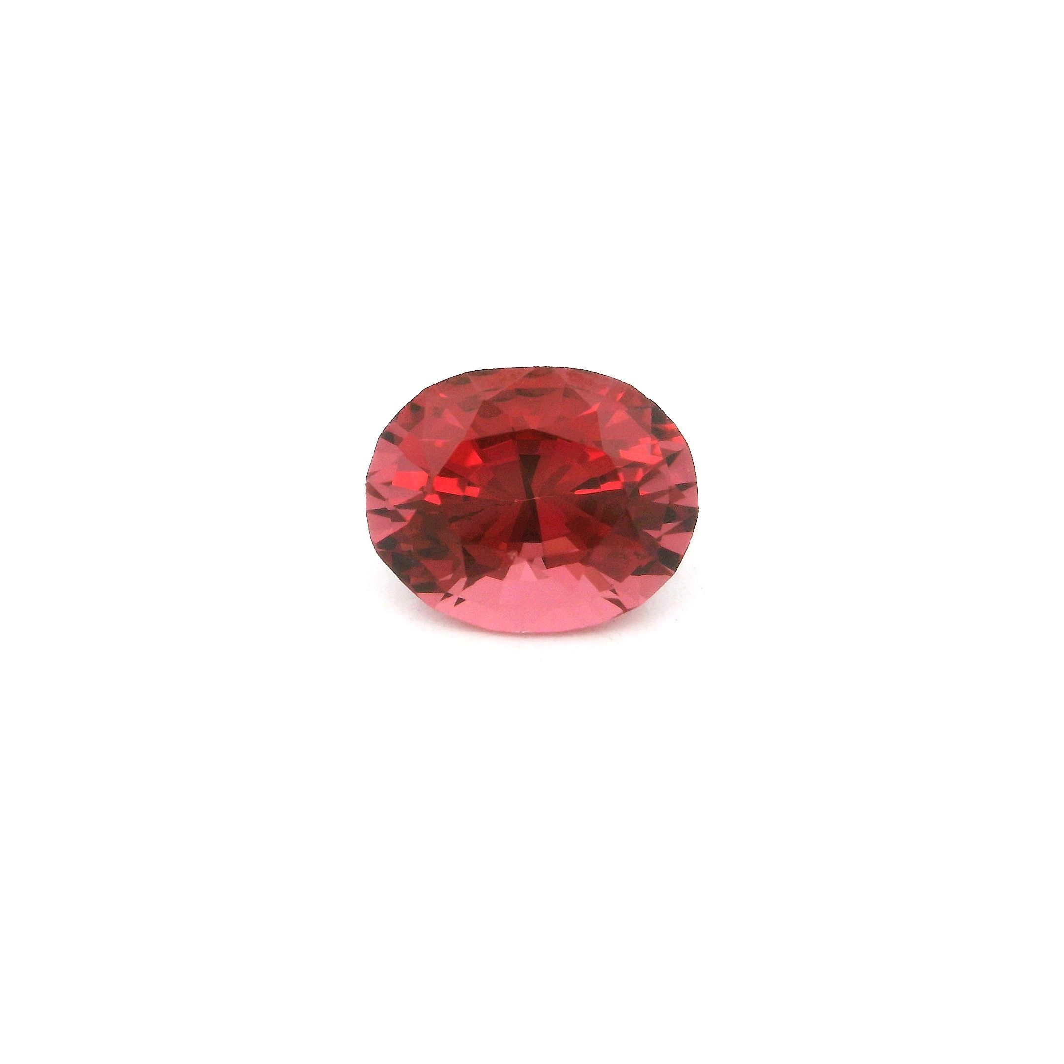 1.77 ct Oval garnet