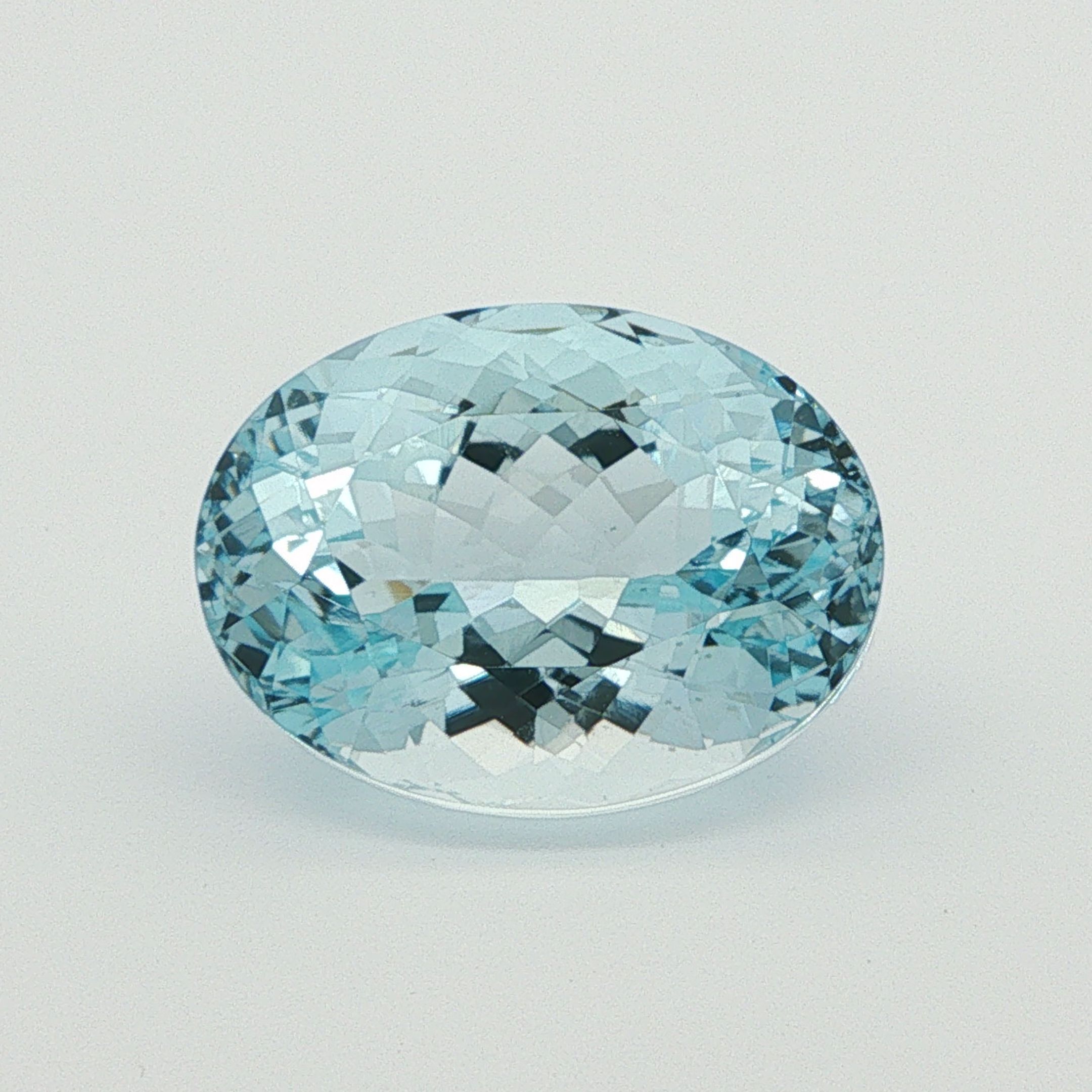 17.87 ct Oval aquamarine