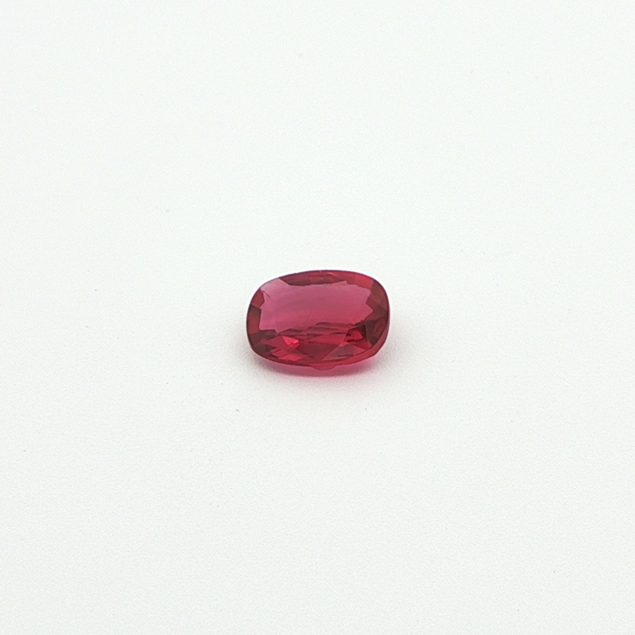 Rubin 1,16 ct, czerwony, szlif cushion
