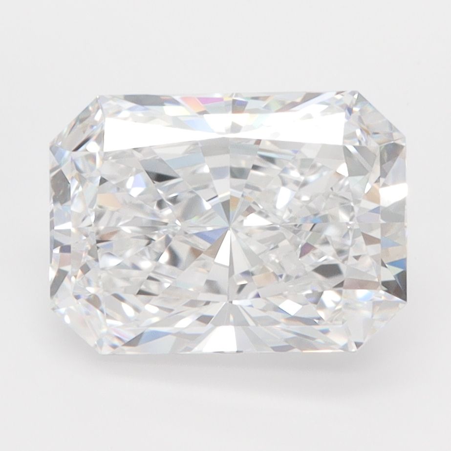 3.05-carat radiant diamond with D color, null cut, and VVS1 clarity.