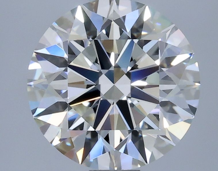 Prírodný diamant okrúhly...