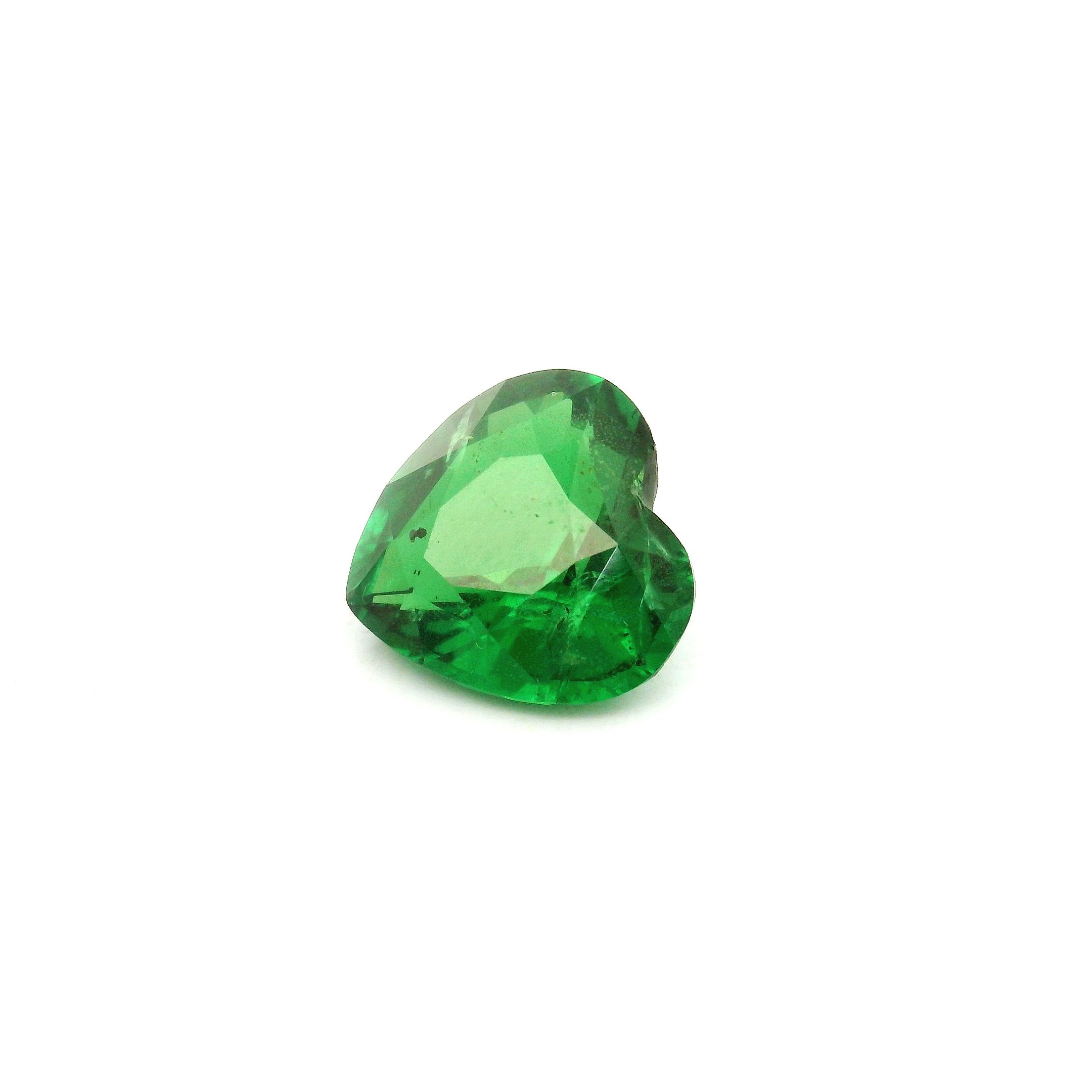 Granat 2,09 ct, zielony, szlif serce