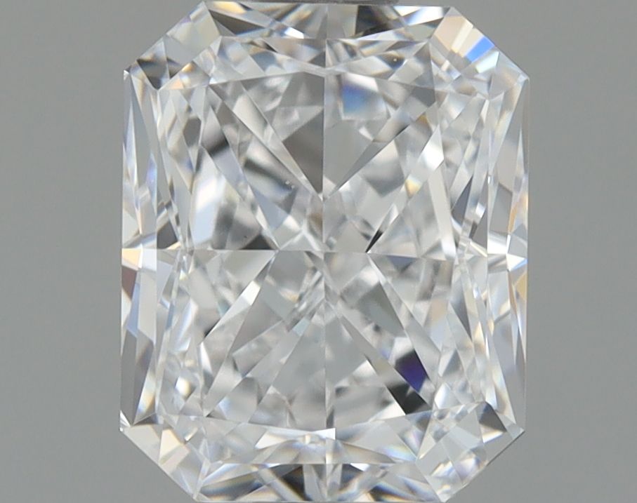 Prírodný diamant radiant,...