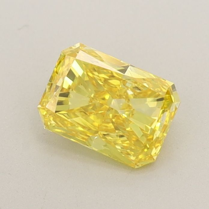 0.53 CT Fancy Vivid Yellow RADIANT