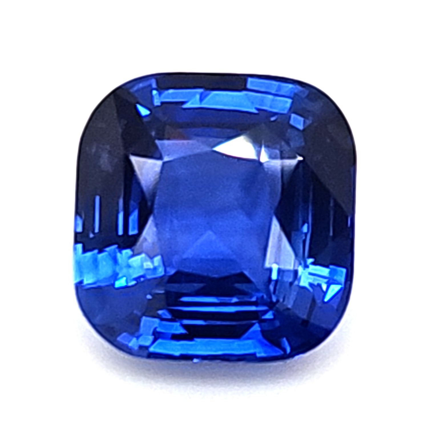 SAPPHIRE FACETED 10.13ct BLUE Blue EC SRILANKA HEATED